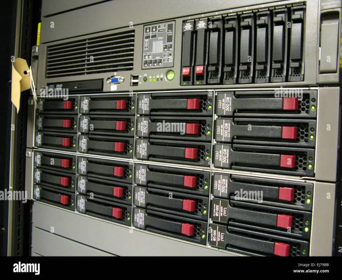 Cloud data centers server hard drive types